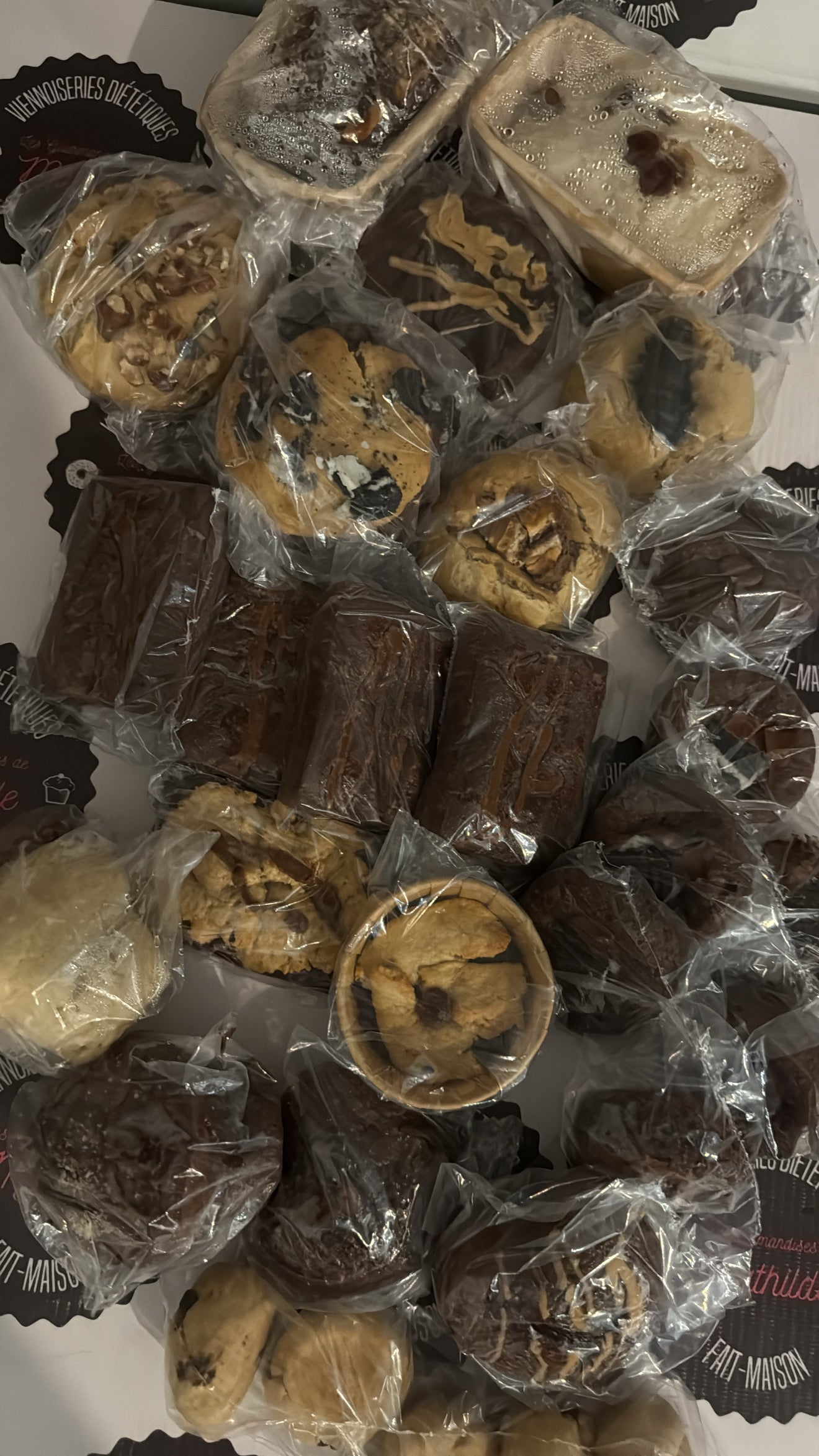 Maxi maxi lot 2 24 gourmandises 60€ seulement