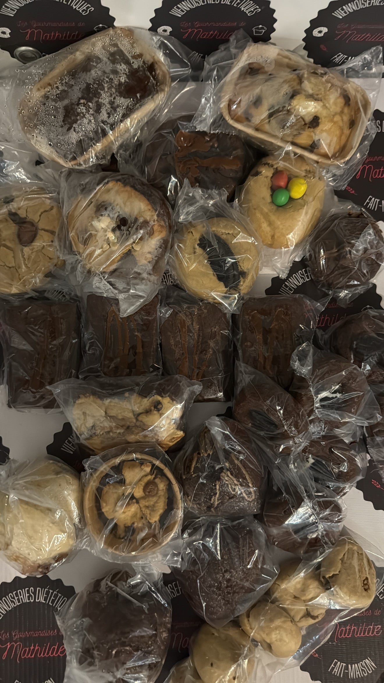 Maxi maxi lot 3 24 gourmandises 60€ seulement
